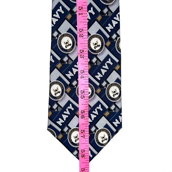 NWT United States Navy Block Pattern Silk Tie - Picture 6 of 6